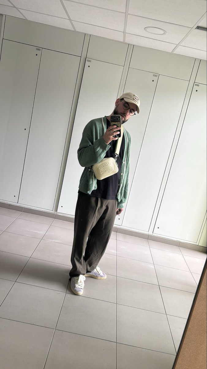 ㄥ૦ᵘʏ𝘴🎐 tweet media