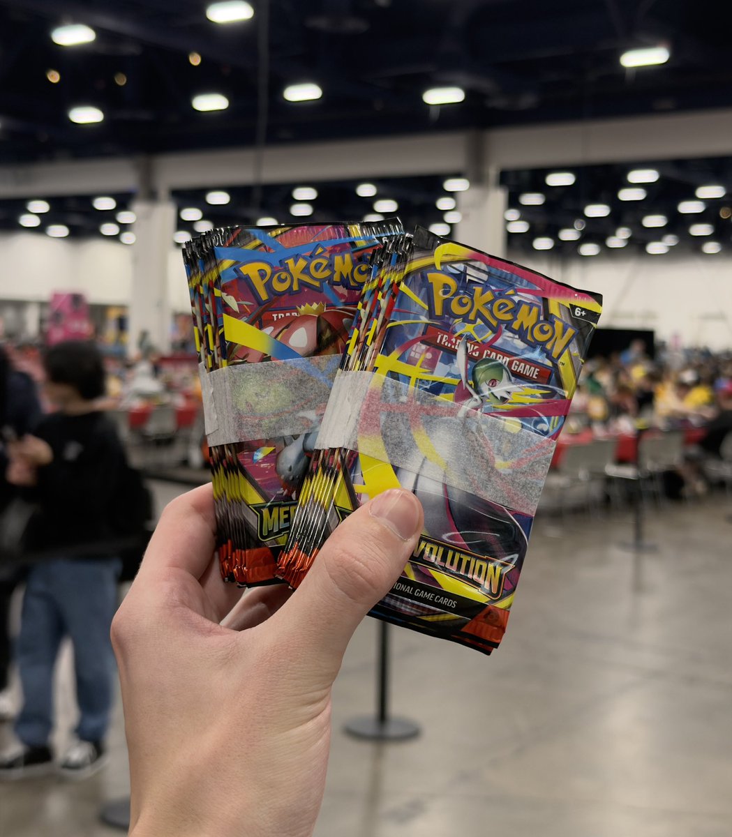 tylerdantuma's tweet photo. Made my first ever Day 2 at a Pokémon competition! Shoutout to my pokedad, @Jank_Geodude https://t.co/n6IrD4dA9t