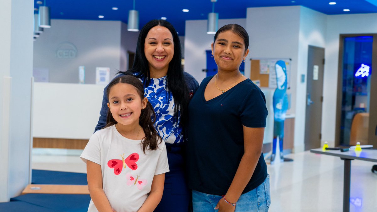 Miami Dade College tweet media