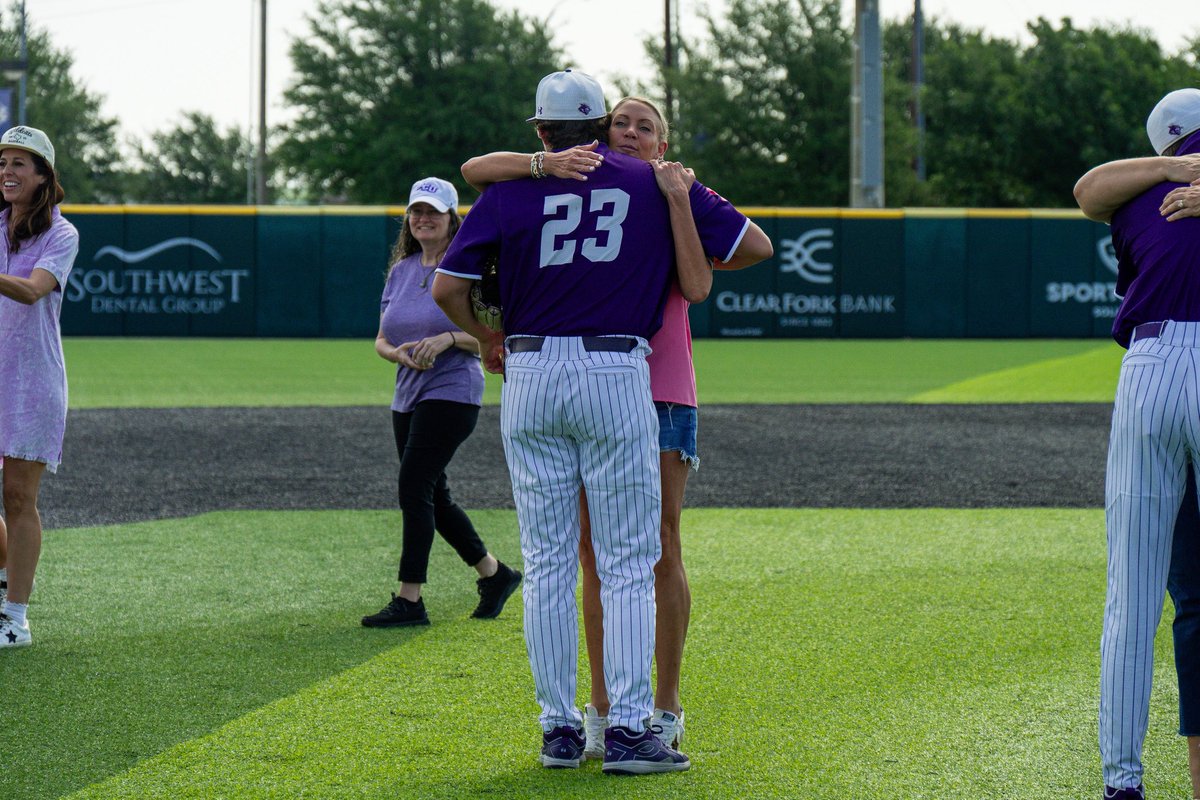 ACU_Baseball's tweet photo. We are so incredibly thankful for our wonderful moms who do so much for us. From being our number one fans, on and off the field, we wouldn’t be where we are today without you. 

Happy Mother’s day🩷

#ATO | #GoWildcats https://t.co/I4pXVhnK8e
