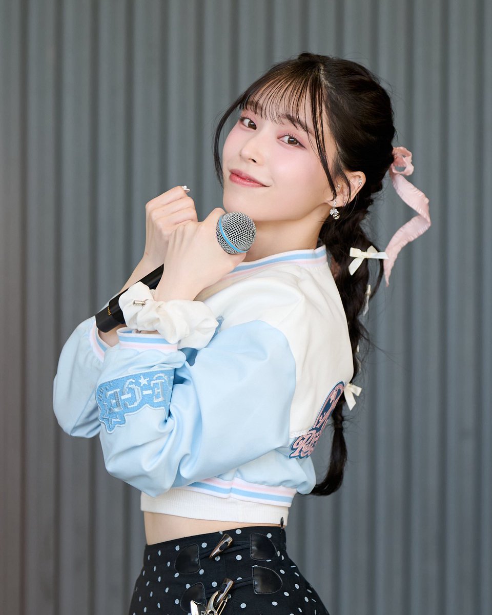 もりもん tweet media