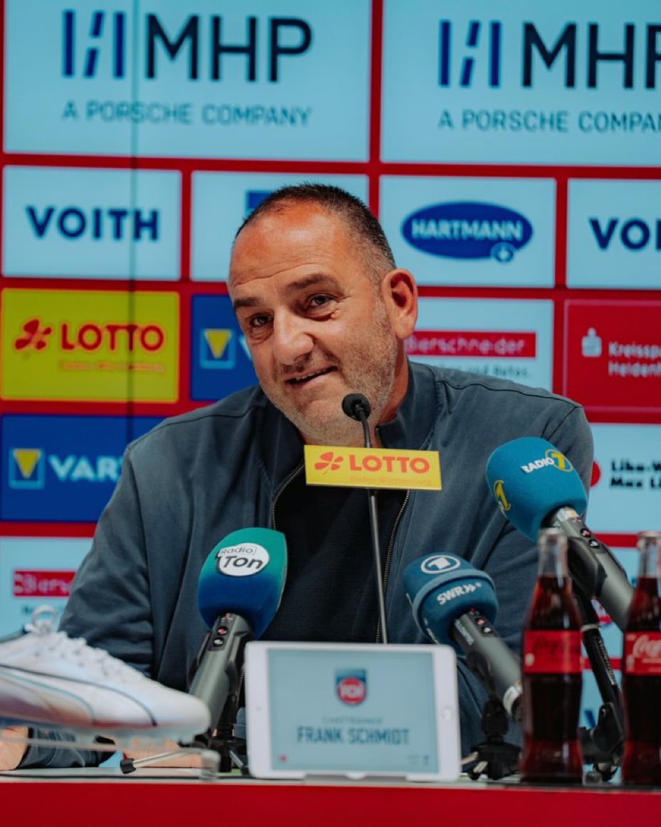 Unser Fußball tweet media