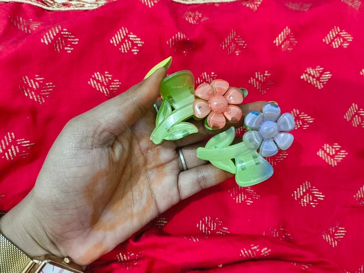 অনু প্রিয়া✿ tweet media