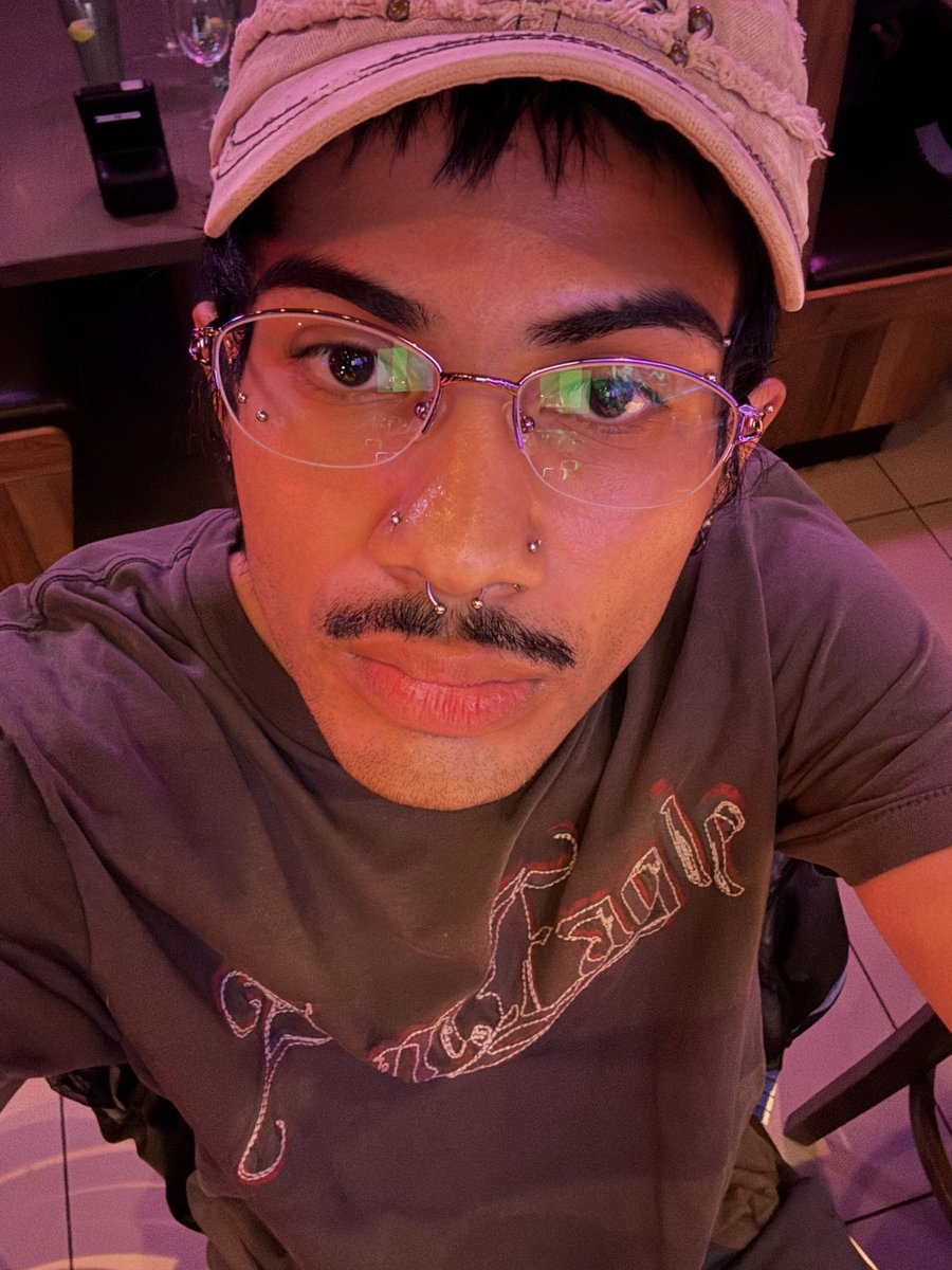 plasticfuzzlove's tweet photo. https://t.co/Em1dFEAvzZ