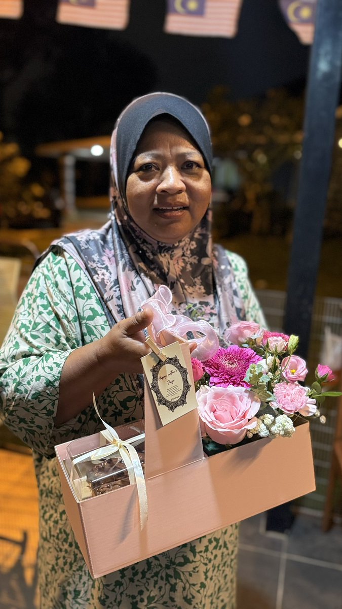 Camelia Rahman tweet media