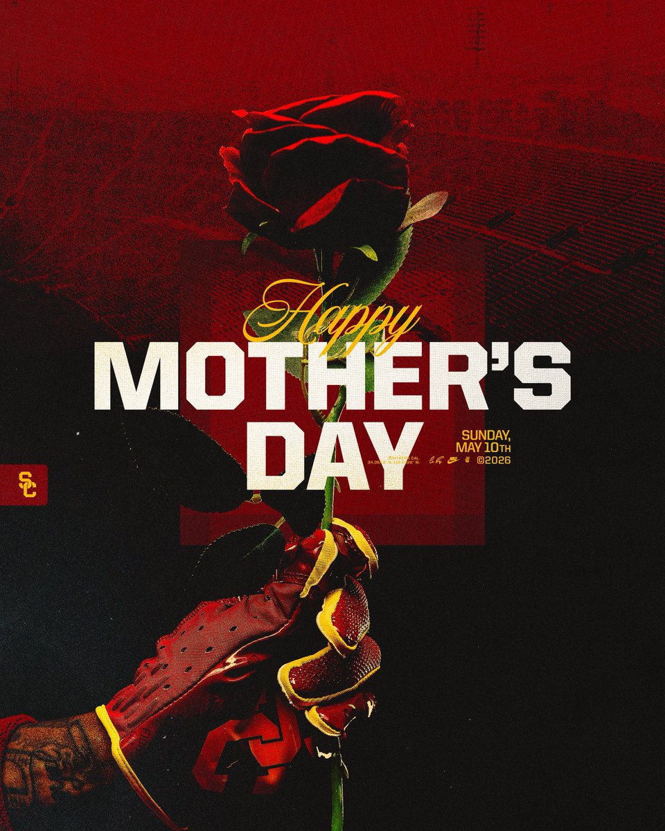 uscfb's tweet photo. Happy Mother’s Day to all our amazing Trojan moms! ✌️‼️ https://t.co/DXha262Cz8