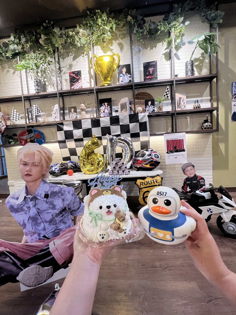 หมิววี่โจว💫 tweet media