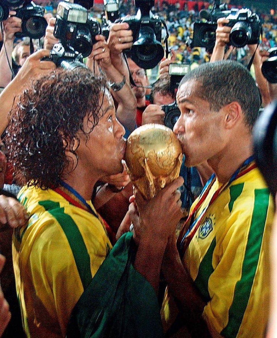 2002.