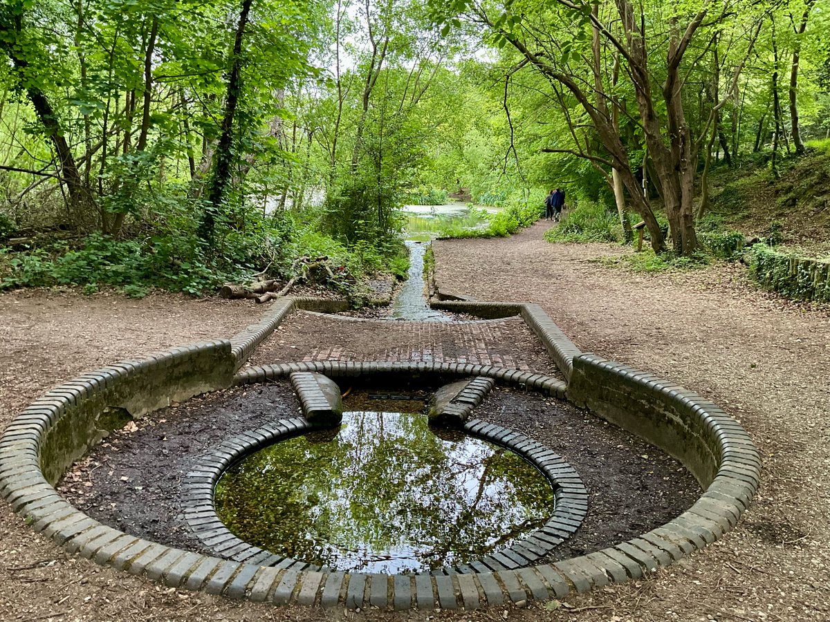 skylark22BHC1's tweet photo. Managed to complete the Green Walk today, part of the Fun Walk 2026 for St Christopher’s Hospice.  Here are some pictures from around the walk on Keston Common. And me showing off my medal and t-shirt. #FunWalk #keston #walkeveryday https://t.co/zt5mzuTpZZ