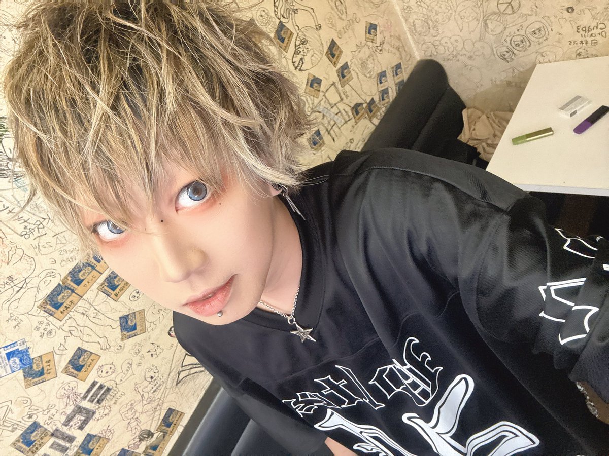 Azu (@zon_azu) / Posts / X