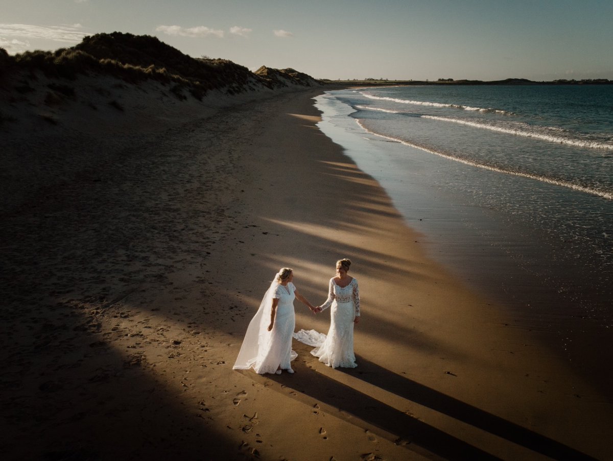 WeddingsinNland's tweet photo. Stunning brides, stunning weather &amp; stunning pics from @EyeoftheTyne 😍🌞📷

Wishing the happiest of happily ever afters to M &amp; I 🤍

There's nowhere quite like Northumberland 🤍

#northumberland #northumberlandcoast #yourdayyourway #springwedding #northumberlandweddingvenue https://t.co/gOY6jryrCa