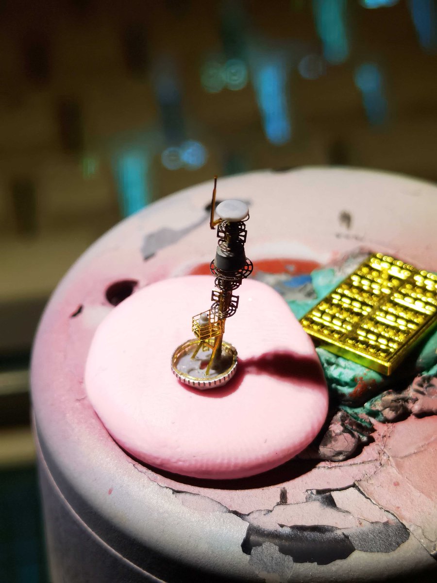 ShierlangT's tweet photo. 1/700 あたご　mast detail ref https://t.co/cVi35pAmYr
