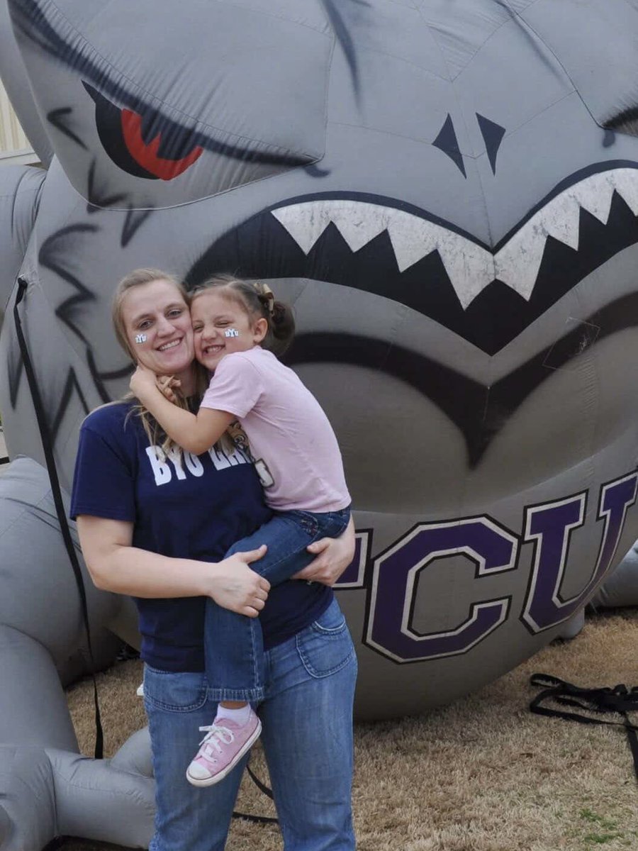 byusoftball's tweet photo. Happy Mother’s Day to our biggest cheerleaders💙 https://t.co/fYBBe05kOg