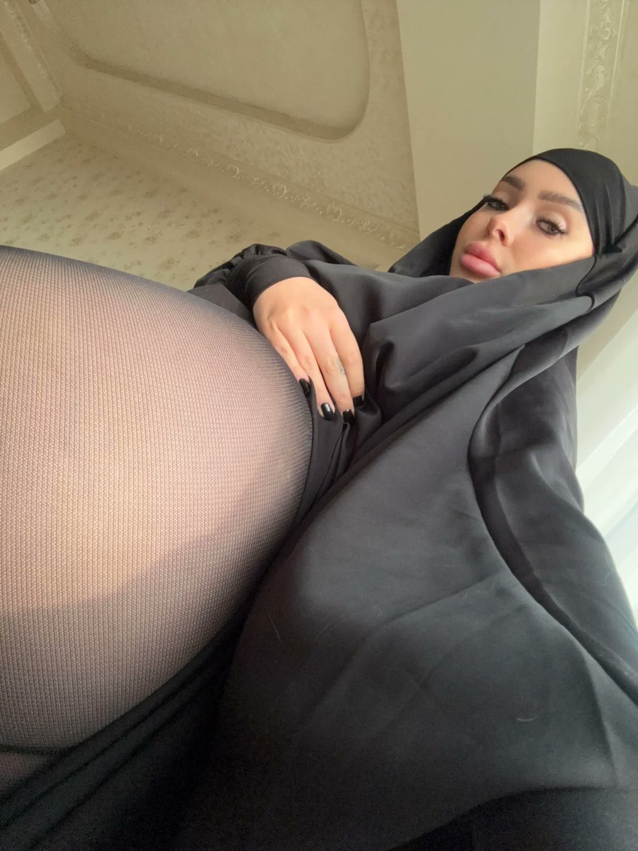 Sulfiya69's tweet photo. What forbidden fantasy would you film with this soft thick chubby hijabi body? https://t.co/ihM0rZMGGE