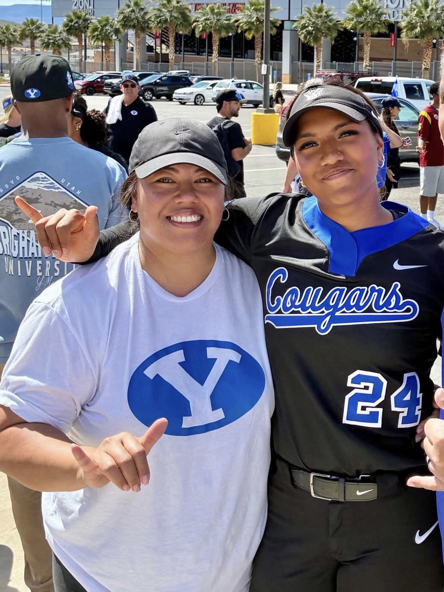 byusoftball's tweet photo. https://t.co/zxRc0fcenO