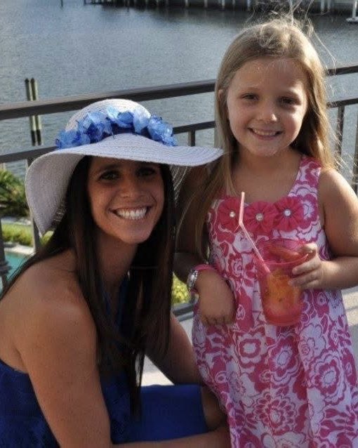 FAUVolleyball's tweet photo. Wishing everyone a happy Mother’s Day from Florida Atlantic Volleyball 💕

#WIP🏝️ https://t.co/h5c3oPMH9q