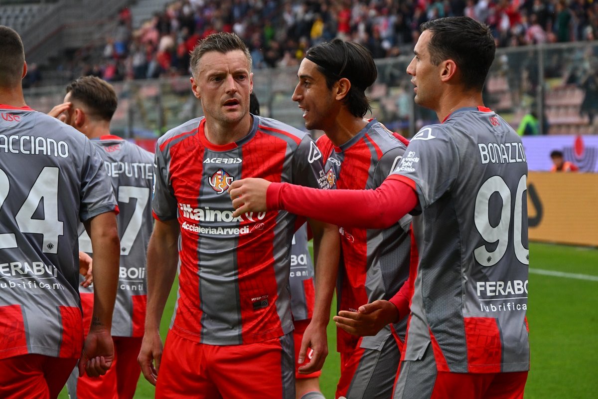 Cremonese France tweet media