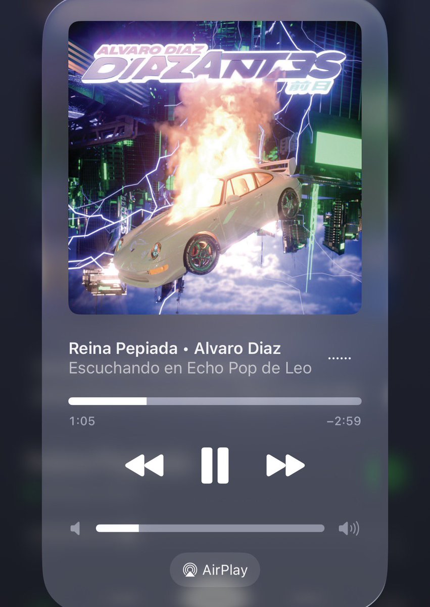 leoonsqk's tweet photo. Ojalá existirá el soundtrack en la vida real, imagínate estar con el amor de tu vida viéndose a los ojos, mientras suena esta canción https://t.co/odUShTzSuE
