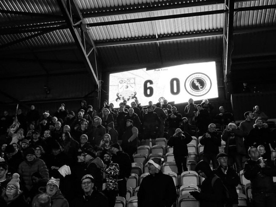 OffxJoshz's tweet photo. @BOREHAM_WOODFC was looking forward to another few of these and and easy 6 points https://t.co/L3SQAEvwgM