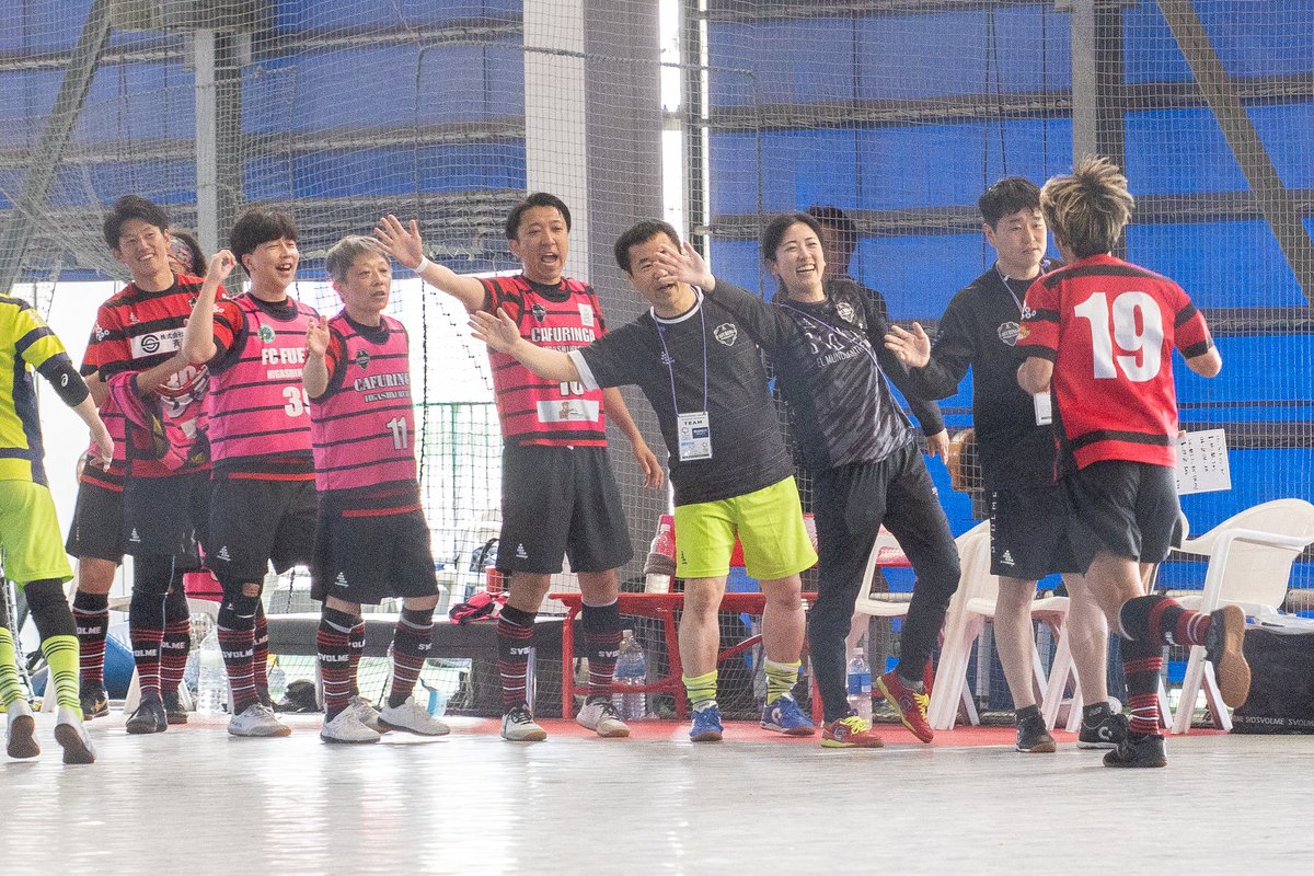 UKON19's tweet photo. 東京都マスターズフットサルリーグ2部
最終節
カフリンガ東久留米
3-1
アトレチコ新宿
得点者:垣本/坂本/千葉

負けか分けなら2位となる最終節
きっちり勝って
優勝&amp;1部昇格を決めました！

開幕2連敗からの10連勝♪

良い人たちが多くて
居心地の良い♪

1部リーグも楽しみ～♪ https://t.co/lA5ZFN5V6g