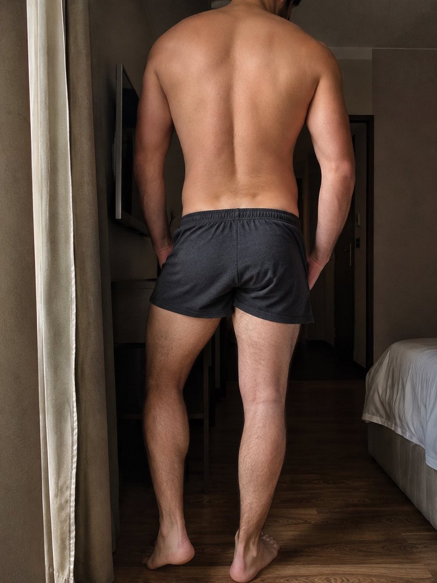 bigcoke5671's tweet photo. #daddy #gaymodel #aesthetic https://t.co/3mq8yq0SaK