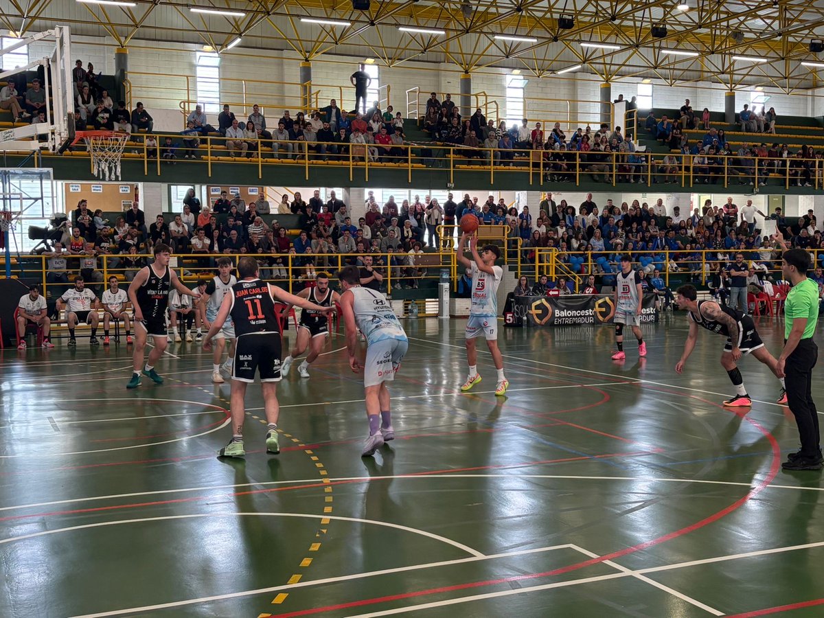 Federación Extremeña de Baloncesto tweet media