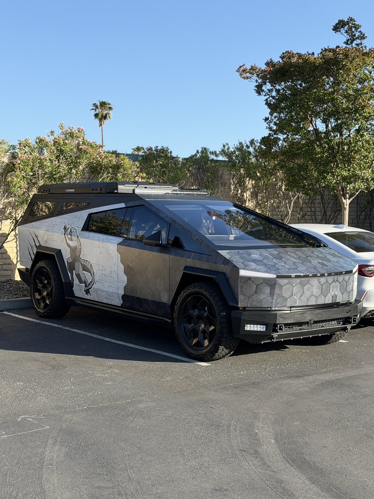 Tesla Owners Silicon Valley tweet media