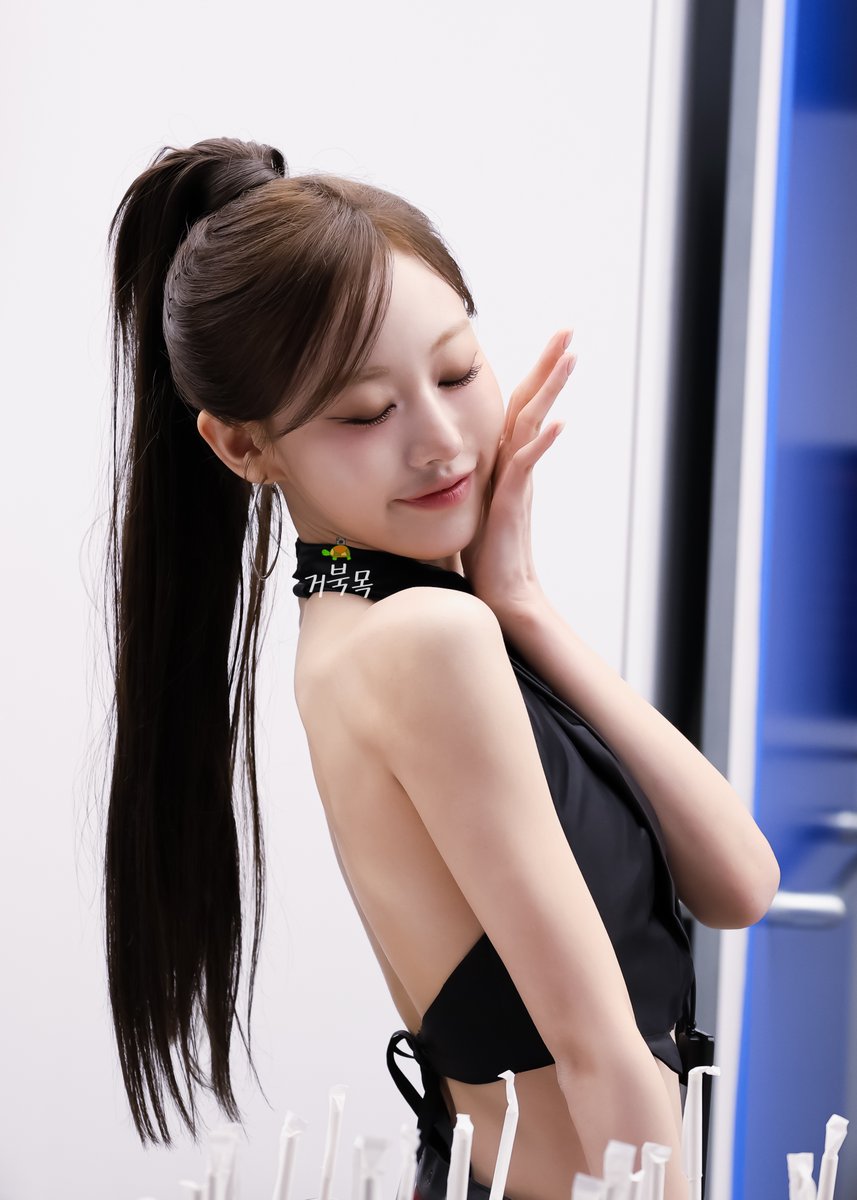 거북목 tweet media