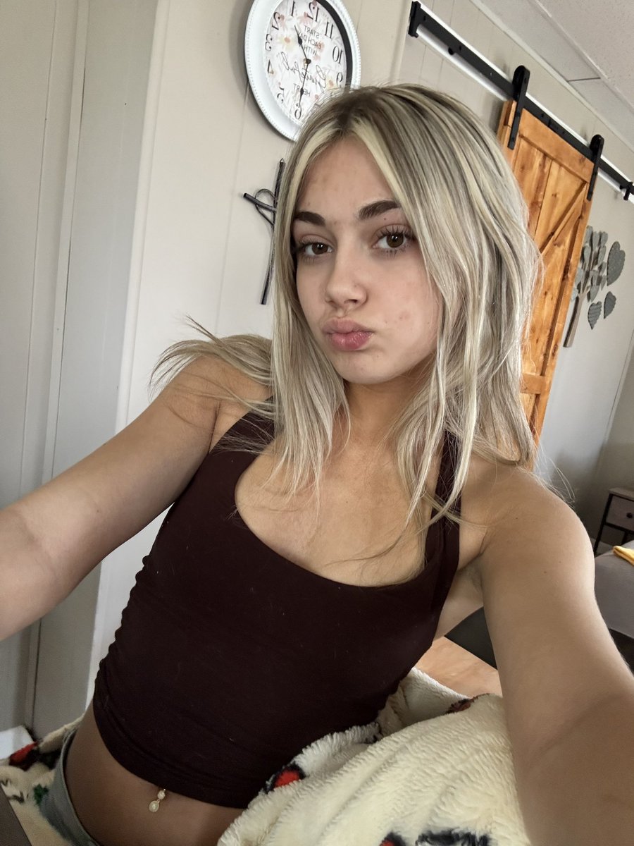 princess lynn 🪴 tweet media