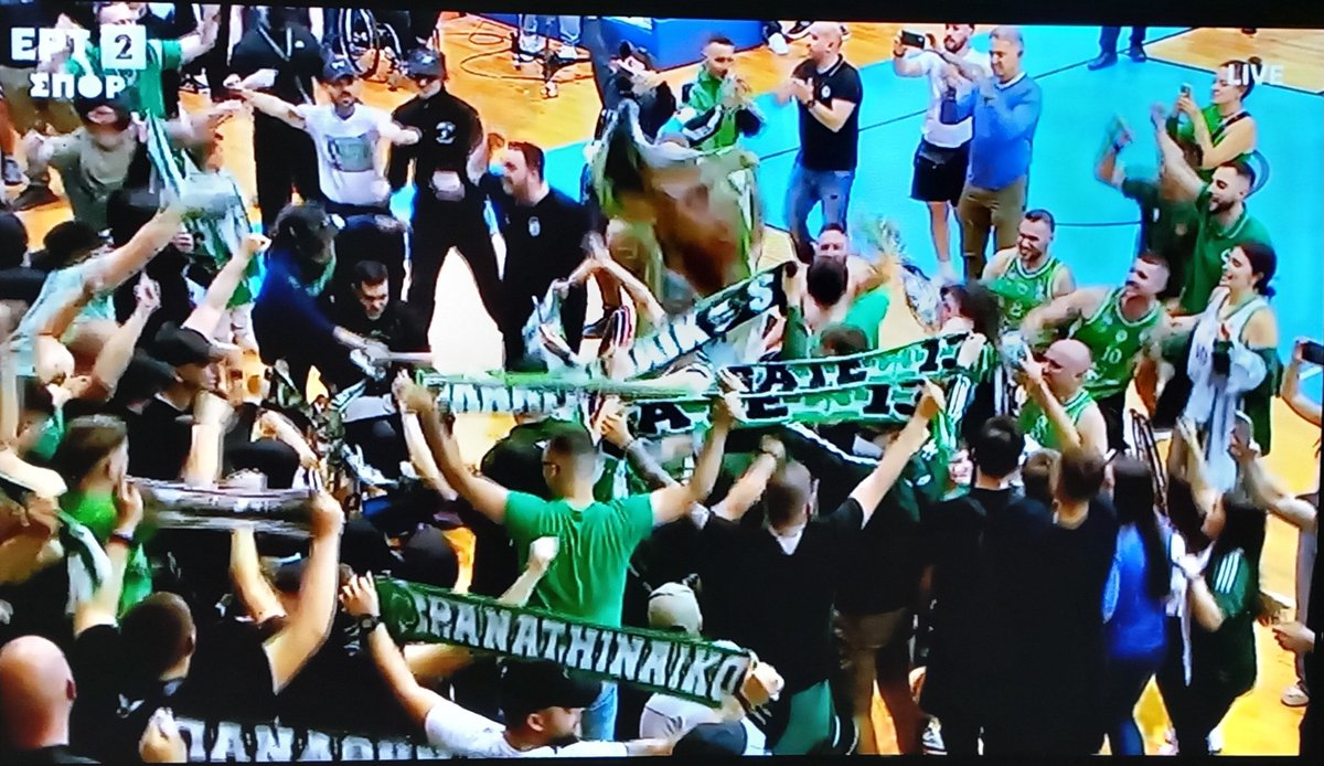 Ελπίδα ☘️ tweet media