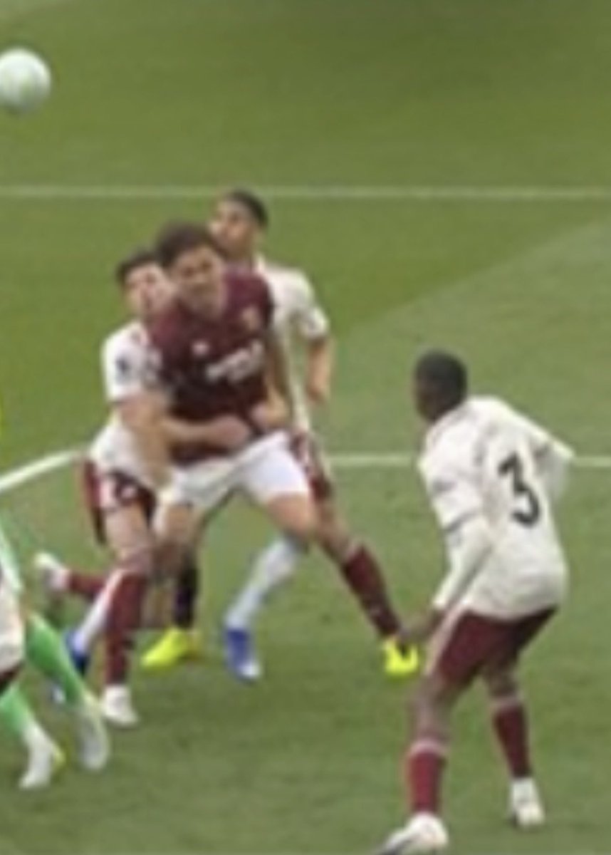 regroo441's tweet photo. @WestHam 🤷🏻‍♂️ https://t.co/qwla4MYrrU