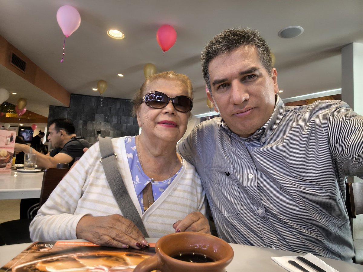 #GraciasMil al ELEMENTO por permitirme festejar el #DíaDeLasMadres