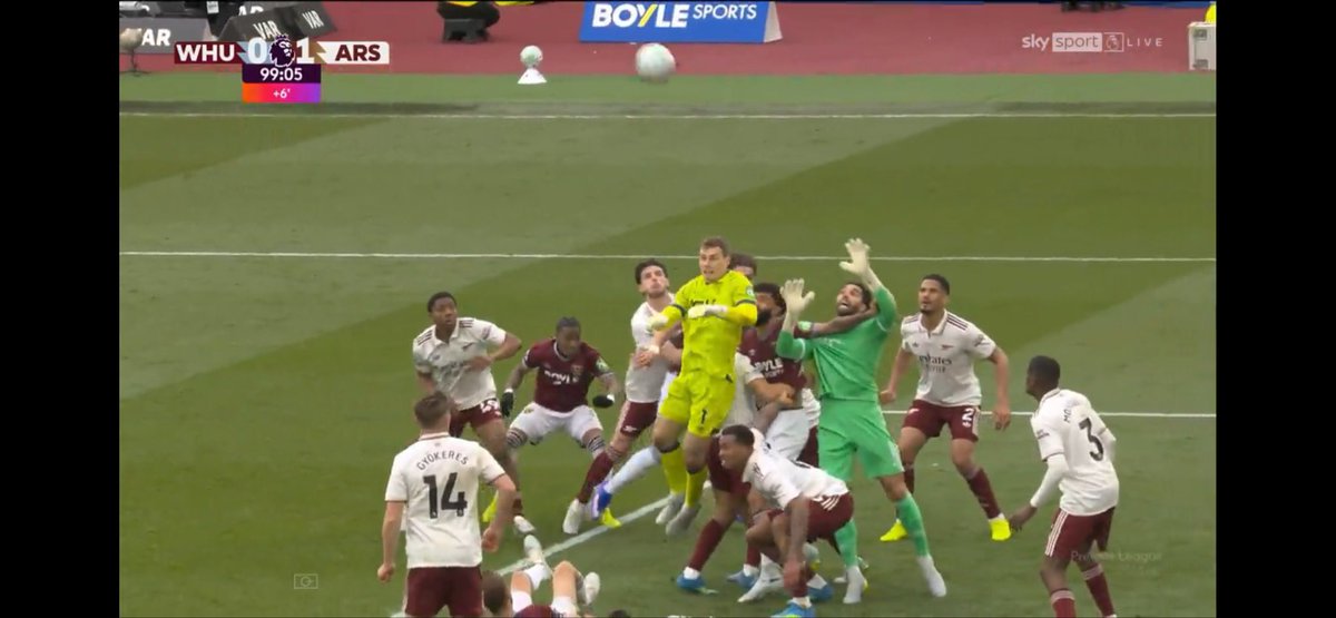 There seems to &amp; will be a lot of discourse only because of the fact that VAR took ages to disallow it

Raya's shirt is being pulled by Todibo from the back while Pablo has his whole arm across Raya's neck with the sole intention of impeding the GK (which he does)

Raya is a top