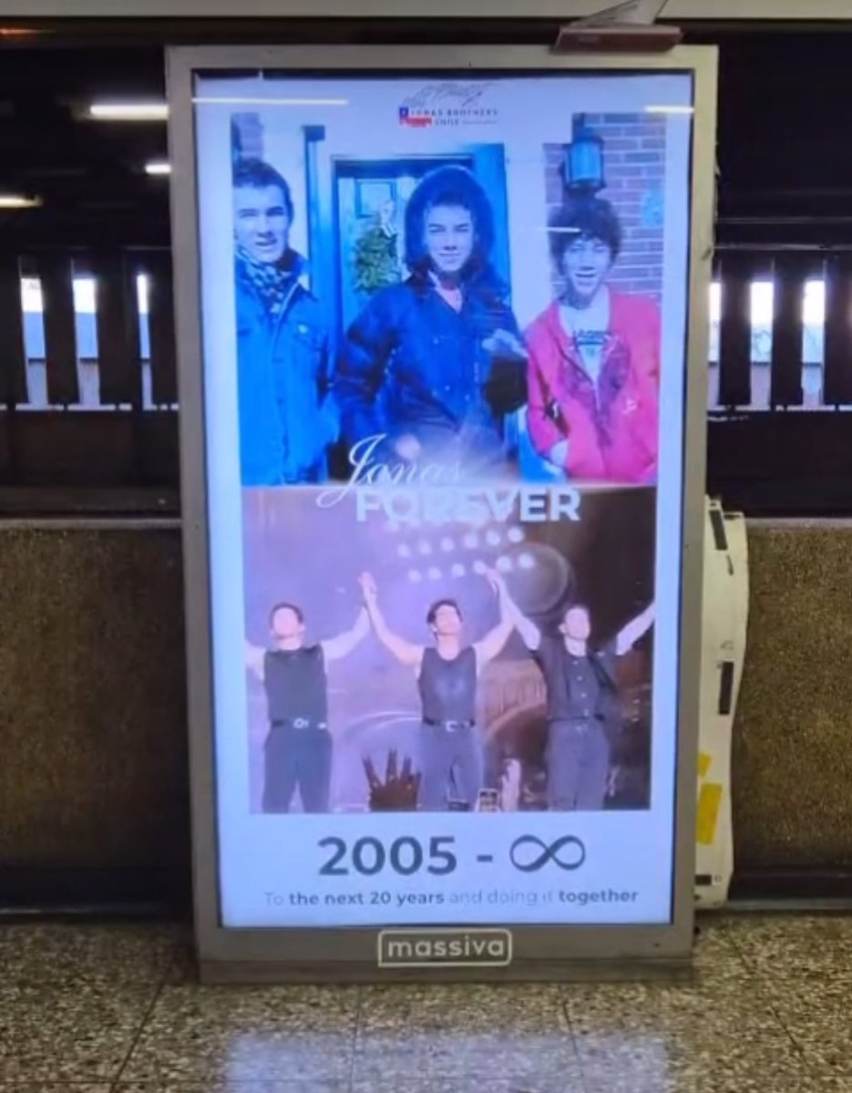 Jonas Brothers Chile tweet media