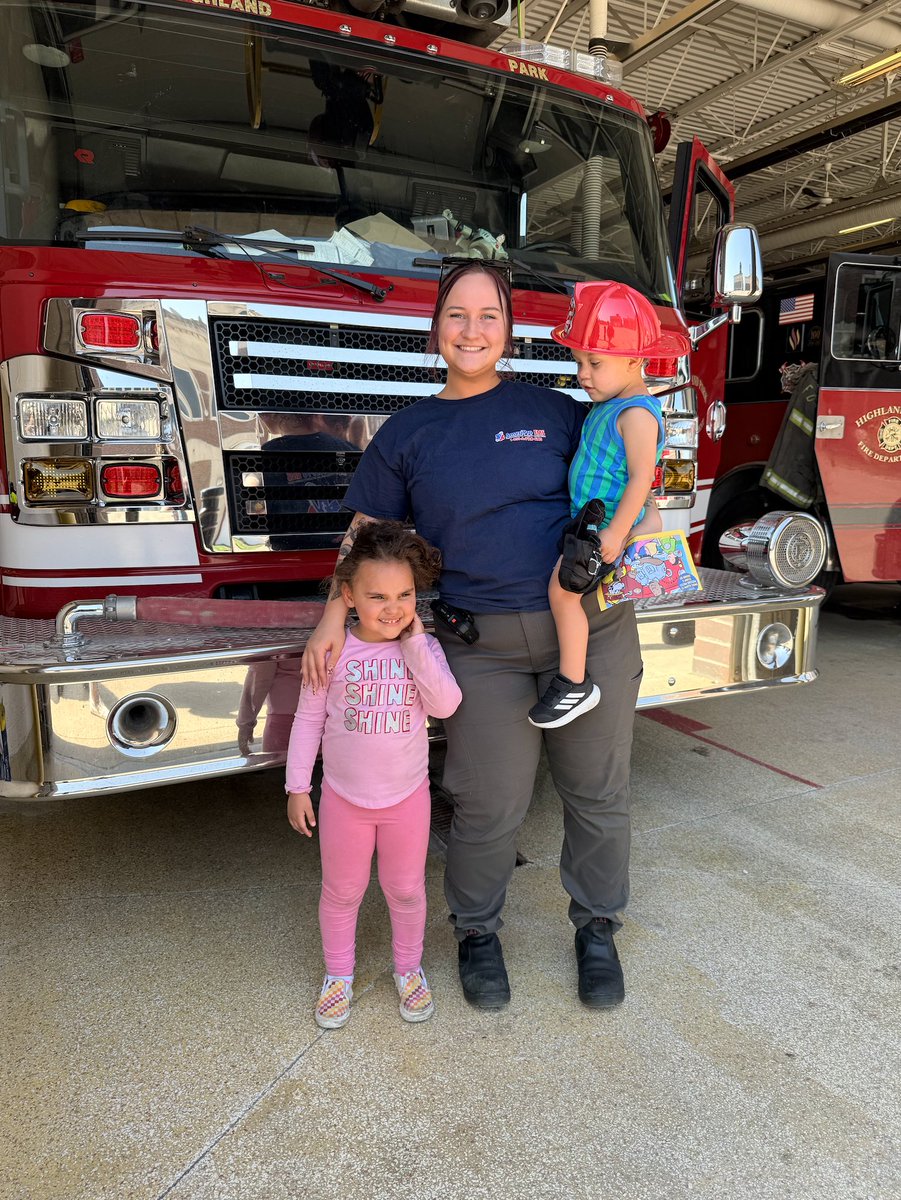 AmeriProHealth's tweet photo. Today, we celebrate the moms of AmeriPro! They show up for their families and their communities every single day. From early mornings to late-night shifts, your compassion and dedication don’t go unnoticed. https://t.co/rPKmhC1gBI