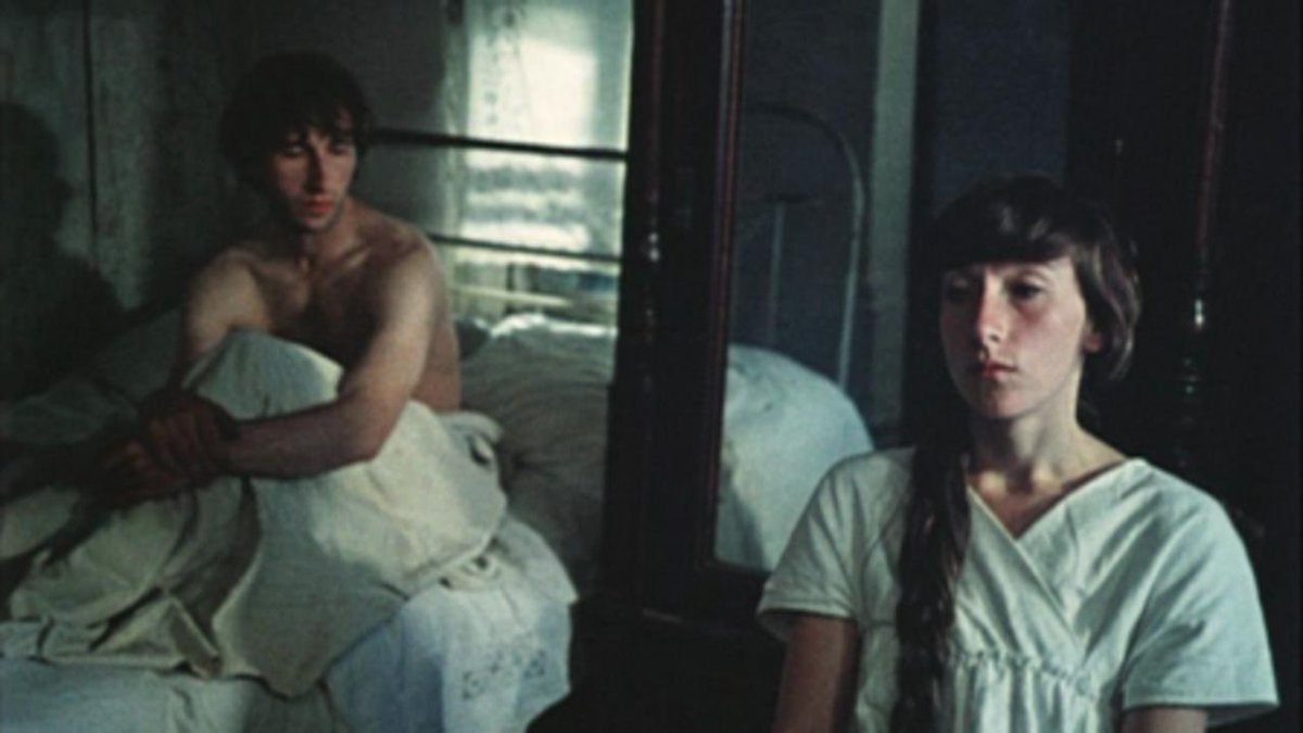 leauddevotee's tweet photo. abril (late asf I know let me catch a break)

L’Atalante (1934, dir. Jean Vigo)
Last Days (2005, dir. Gus Van Sant)
The Lonely Voice of Man [Одинокий голос человека] (1987, dir. Alexandr Sokurov)
Toys In The Attic (1963, dir. George Roy Hill) https://t.co/Xw4CuHBr5b