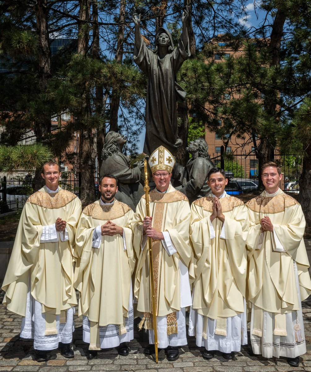 ArchDenver's tweet photo. 🎉 FOUR NEW PRIESTS! 🎉 Father Manuel Alarcon, Father Jason DiRito, Father Jonathan Francois and Father Daniel Rivas were ordained by Archbishop Golka yesterday! Let's join in prayer for these four men, that our Lord would bless their ministry! https://t.co/QSgPQOIXLb