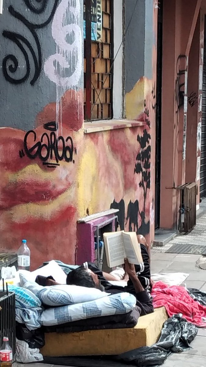 nazarevox's tweet photo. Hope 
#photo #homeless #brazil #picoftheweek 
Photo by Marcelo Naz https://t.co/rD1SEBX8IU