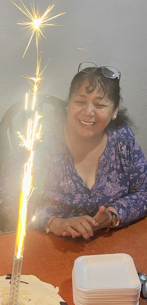 ChristianABravo's tweet photo. Feliz día de las madres, especialmente a la mía, quien me ha dado tantas lecciones de vida, su amor incondicional y toda su dedicación para sus hijos, nietos y con mi padre. Te amo Mamá . https://t.co/vuhu3FmmrL