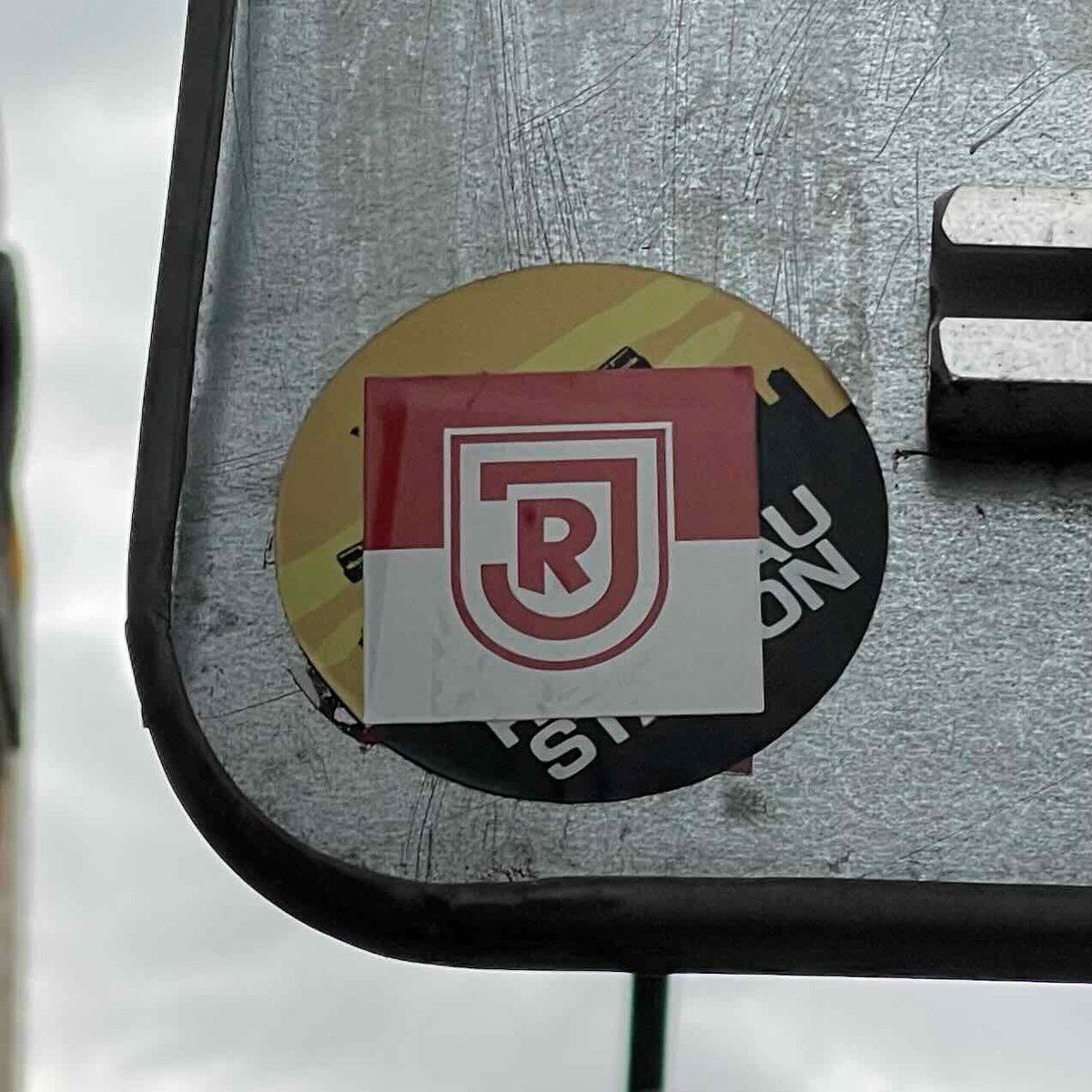 Sticker Hunter tweet media