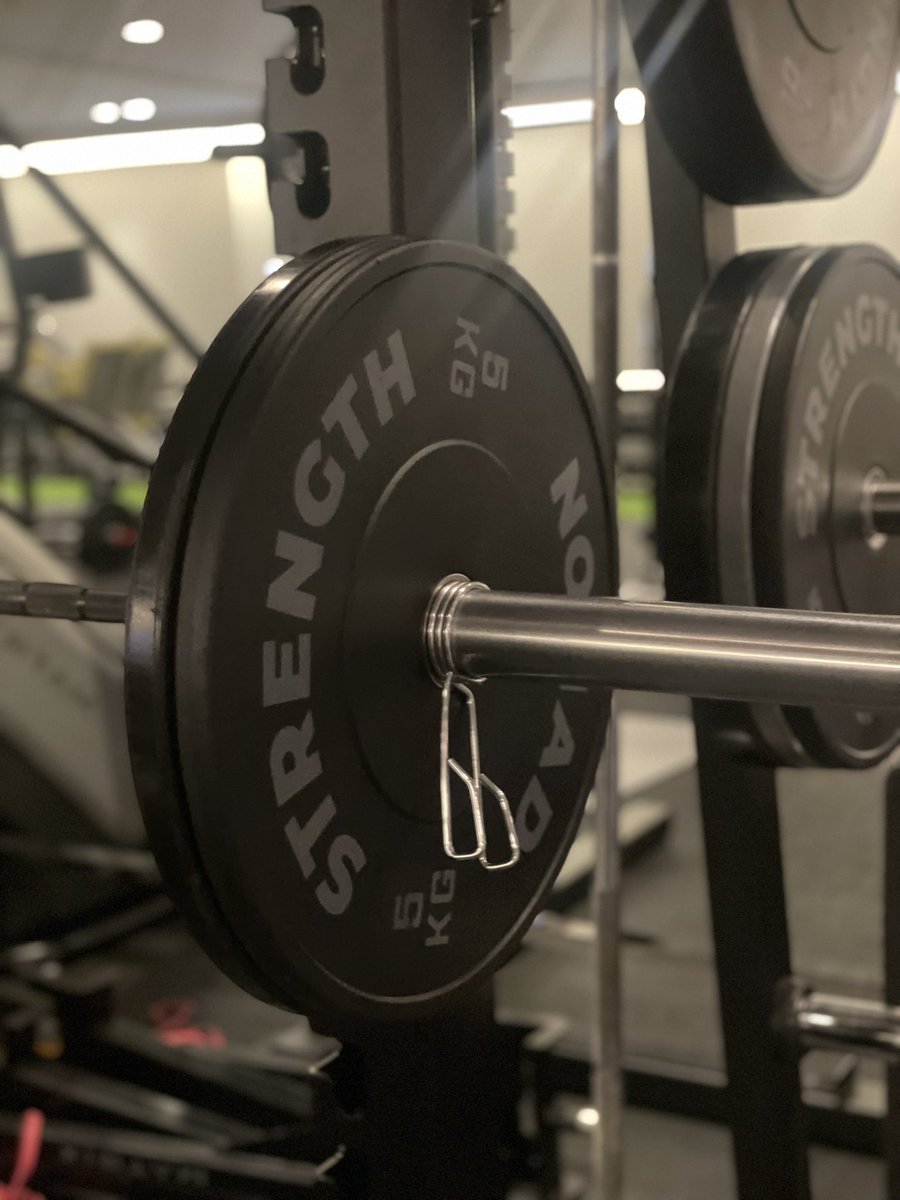 latefakn's tweet photo. Nights workout count too.. 🤍 https://t.co/8ix9phYLiK
