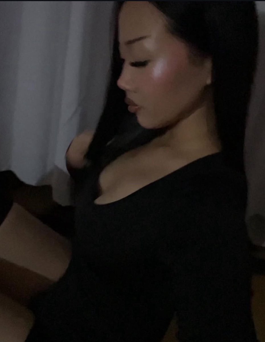 Leylanie tweet media