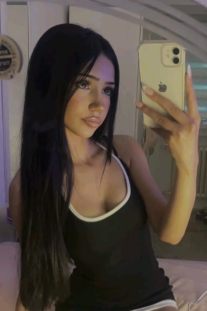 emily tweet media