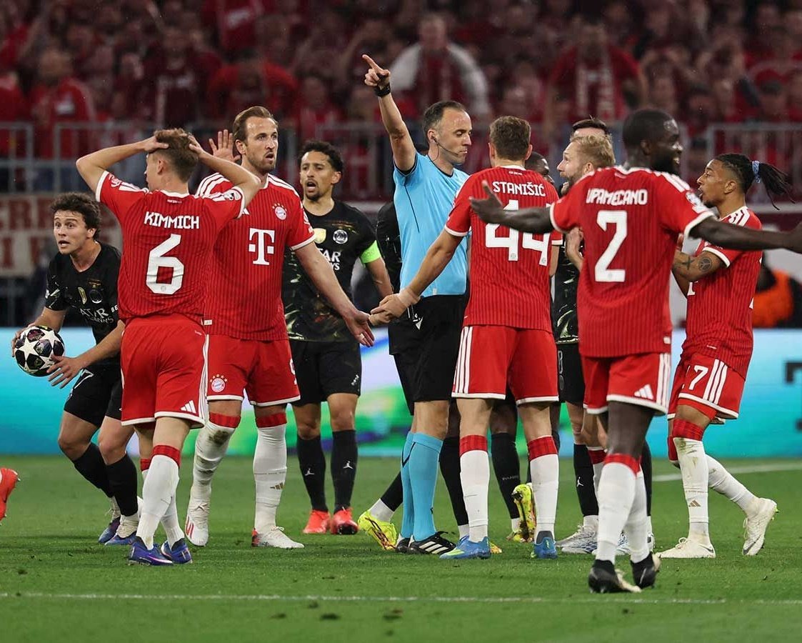 FC Bayern Türkiye tweet media