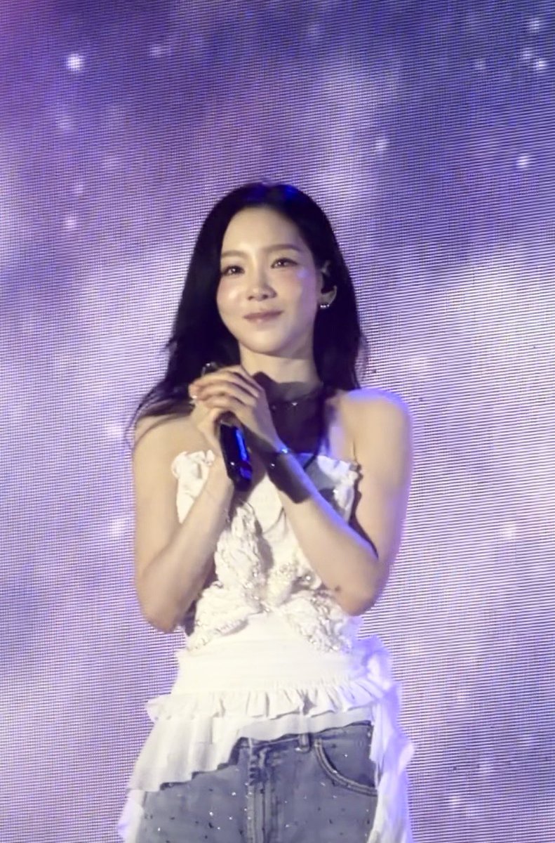 태연바라기🌻 tweet media