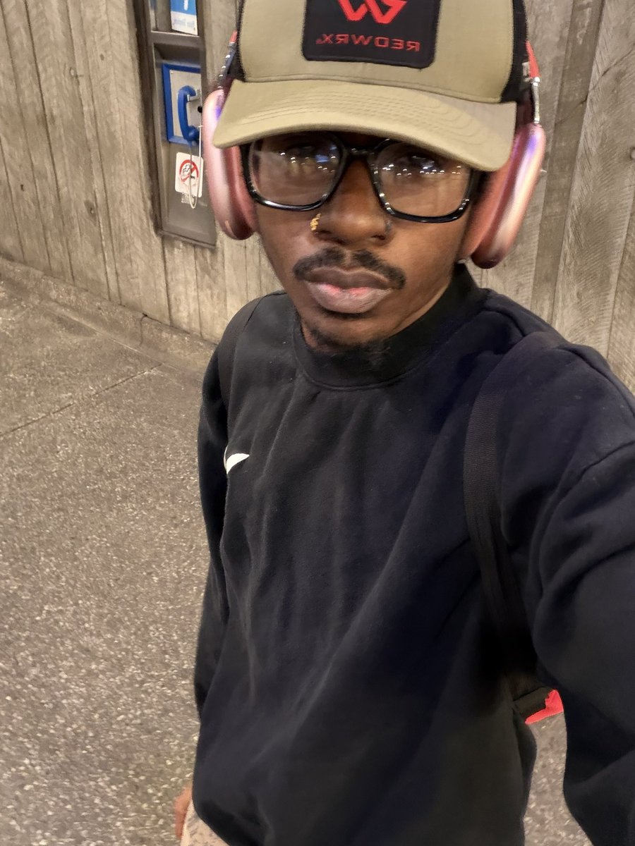 jay_huncho21's tweet photo. coo lil dump..or whatever https://t.co/1wUzrm9Urm