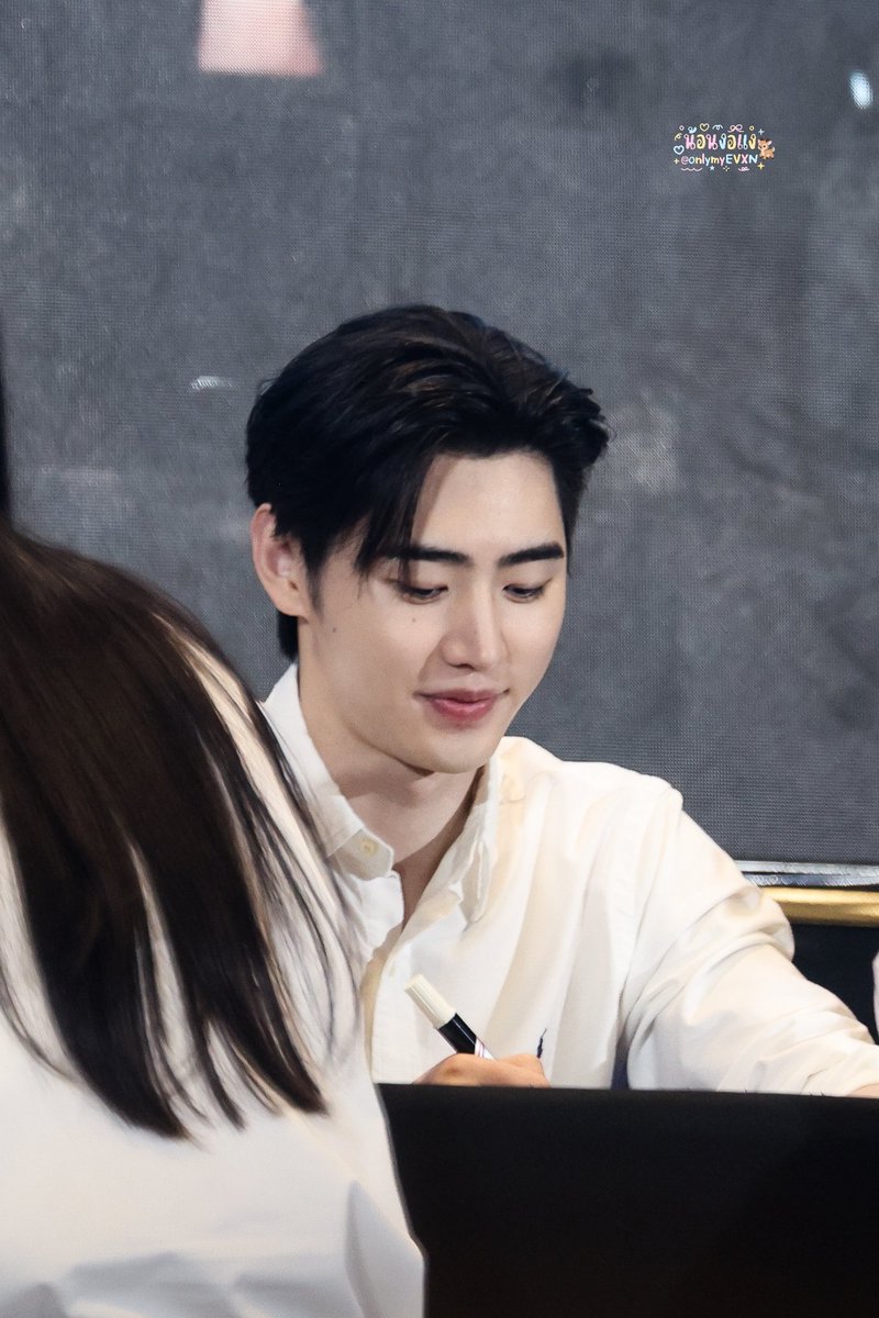 [260509] [SUNGHOON] ENHYPEN Fansign in Thailand

นุ่มฟูมาก😍😍😍

#SUNGHOON #ENHYPEN #성훈 #엔하이픈 #ShopeexEnhypen2026