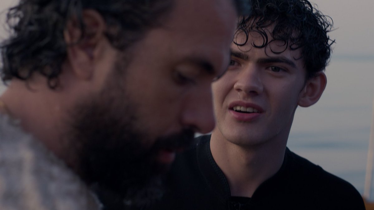 RoseSpring67_'s tweet photo. Jasper get away from the water and get away from that old man RIGHT. NOW. https://t.co/AS1m2Gak1w