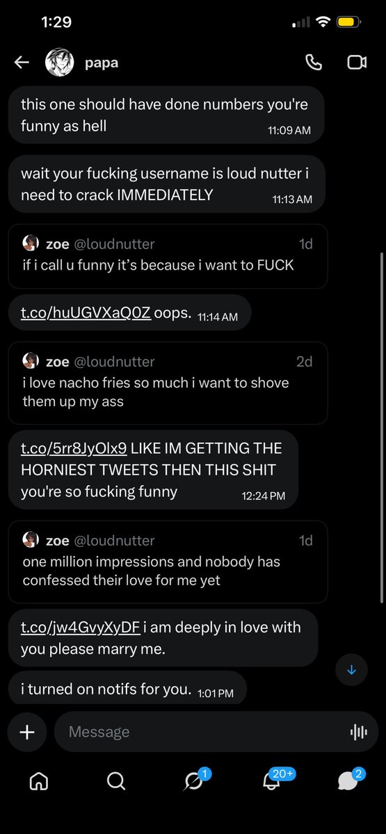 zoe tweet media