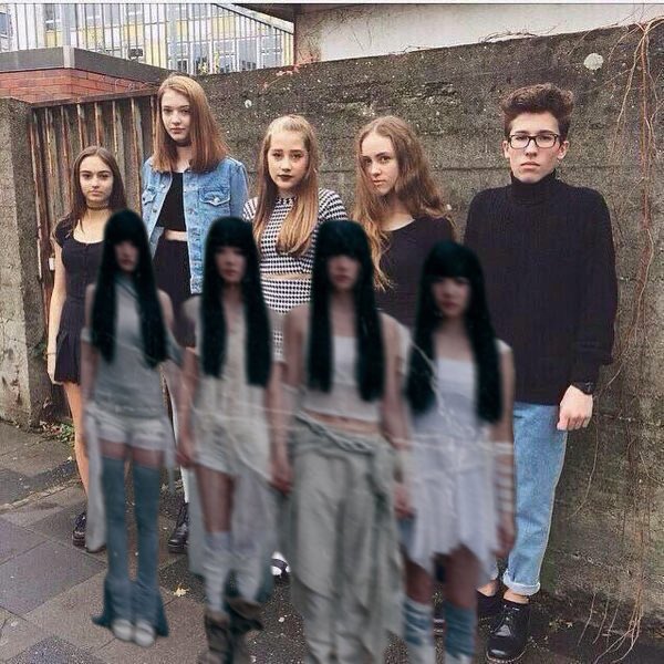 lovesick girl tweet media